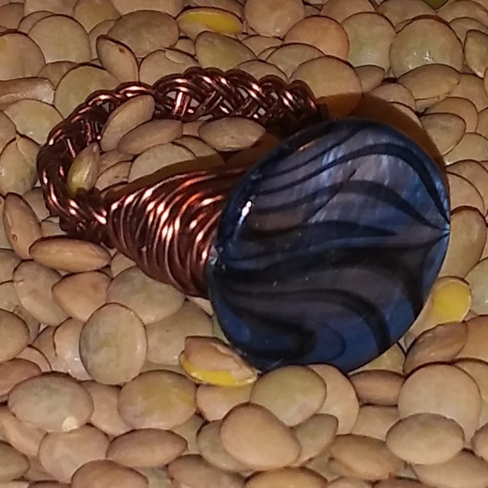 RING - Picture 2 of 4